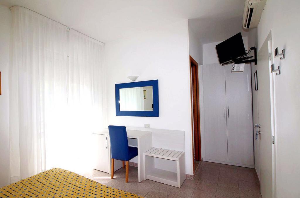 Hotel Eraclea Лидо-ди-Езоло Экстерьер фото